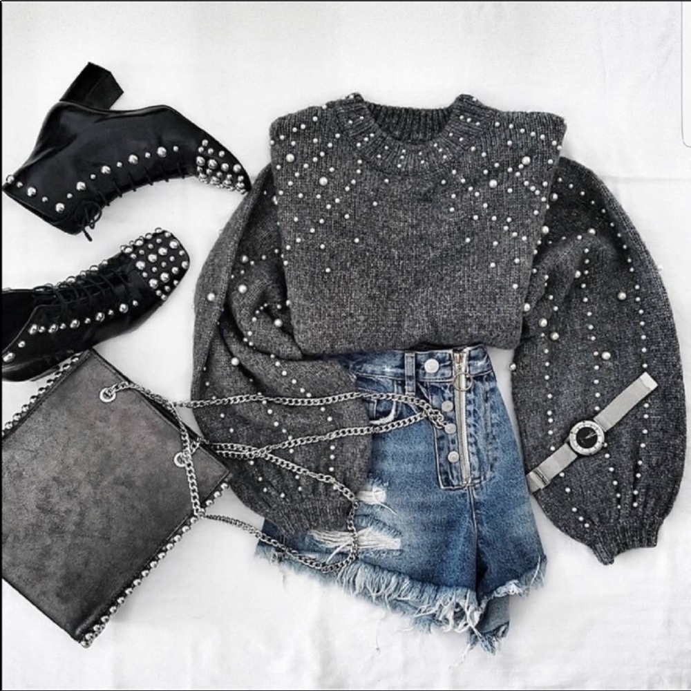 Zara LIGHT Grey Sweater with Pearls